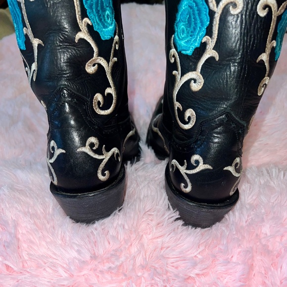 LADIES ARIAT BLACK SNIP TOE WESTERN BOOTS SIZE 9 - Picture 6 of 13